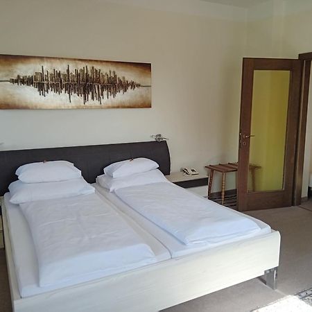 Hotel-Pension Villa Dorothy Seeboden Esterno foto