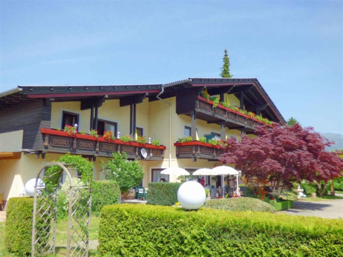 Hotel-Pension Villa Dorothy Seeboden Esterno foto