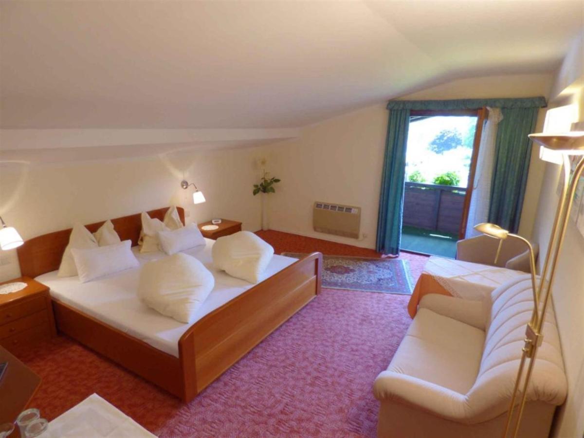 Hotel-Pension Villa Dorothy Seeboden Esterno foto